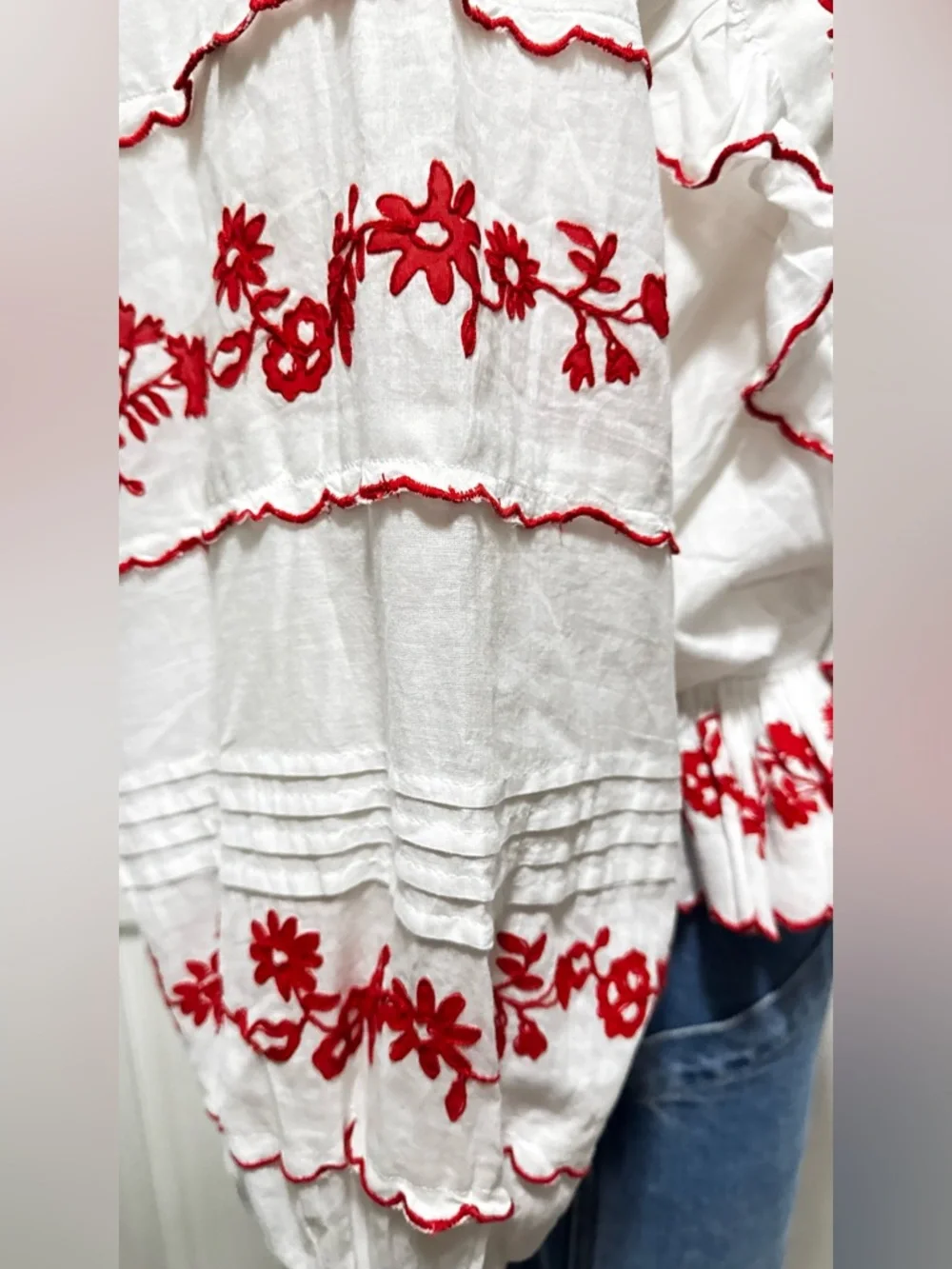 Farm Rio White Peasant with Red Floral Embroidery Long Sleeve Blouse Sz small - Picture 9 of 12